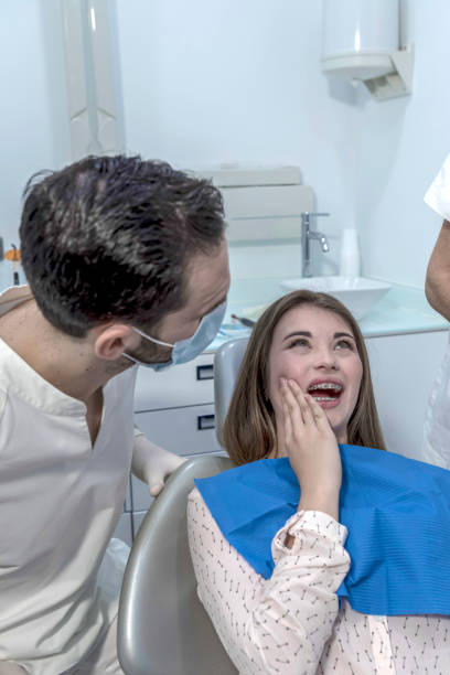 Best Weekend Emergency Dentist in Whitesboro, TX
